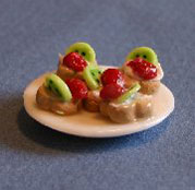 Dollhouse Miniature Tarts, Kiwi Strawberry